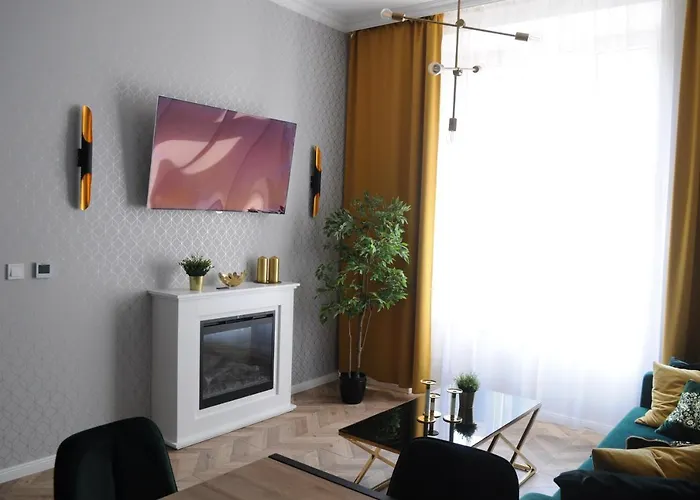 شقة Glamorous Old Town Cracow *