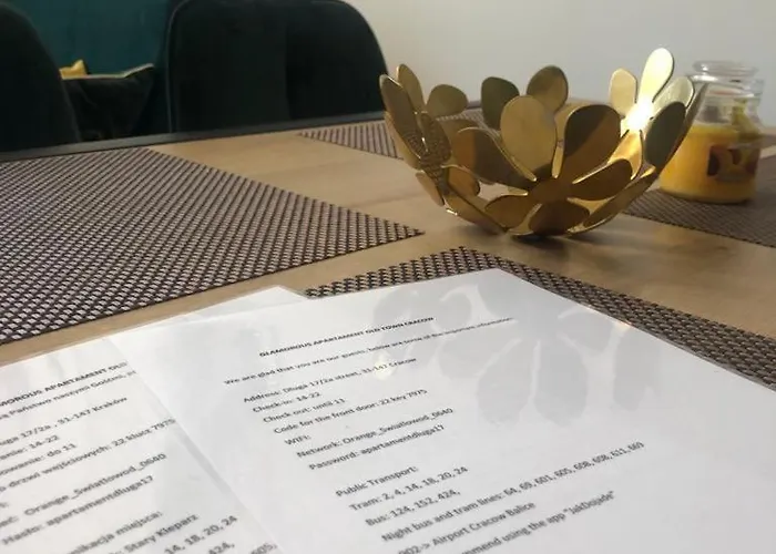 Glamorous Old Town Cracow كراكوفيا